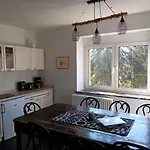 Roter Milan 아파트 Kaisitz