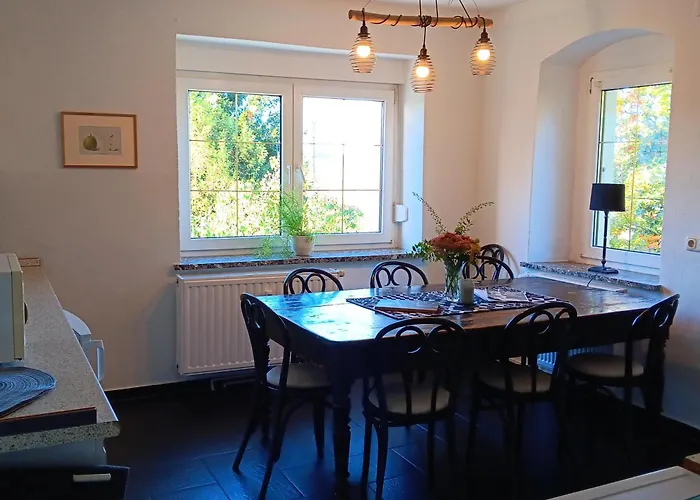 Roter Milan * Kaisitz